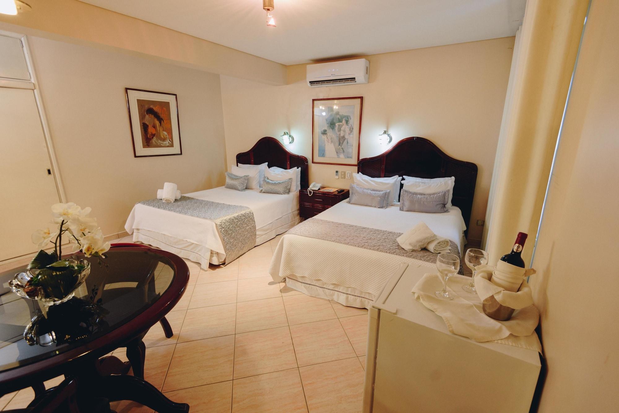 Hotel Arenal Santa Cruz de La Sierra Exterior photo